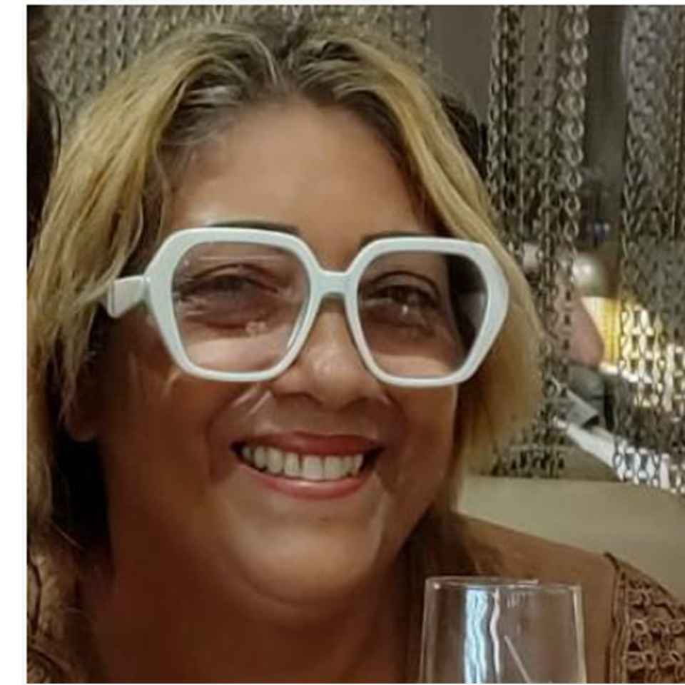 ELIENES MARIA MOREIRA – GERENTE DA BIBLIOTECA PÚBLICA ESTADUAL ESTEVÃO DE MENDONÇA